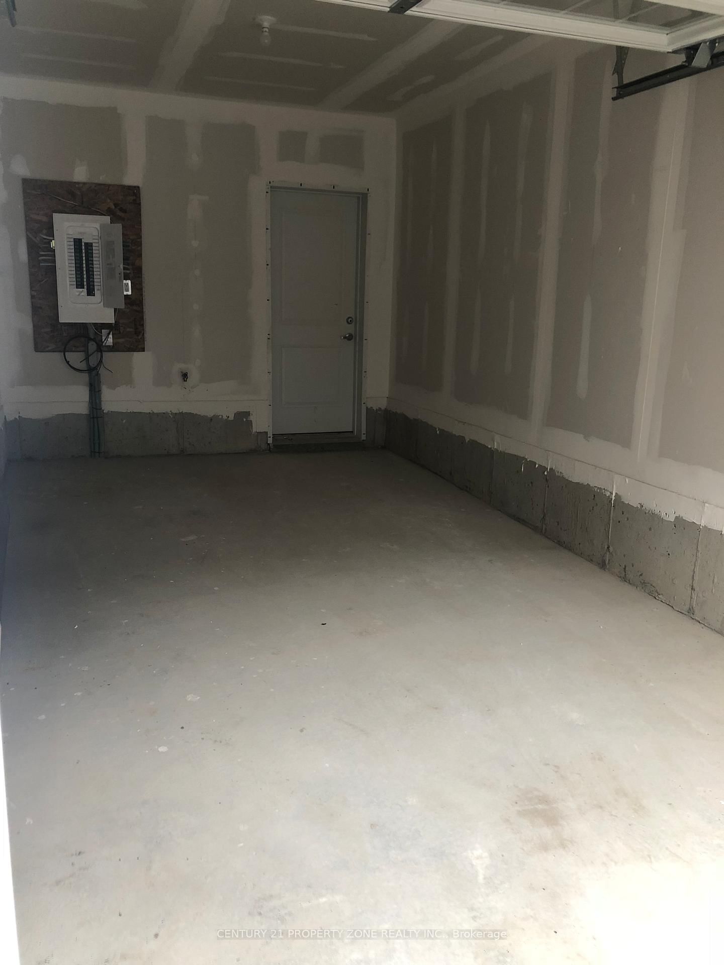 2500 Hillrise Court, Unit 69 - Photo 9