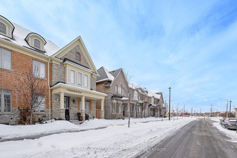 9 Clutterbuck Lane, Ajax, L1T 0N6 | Image 2