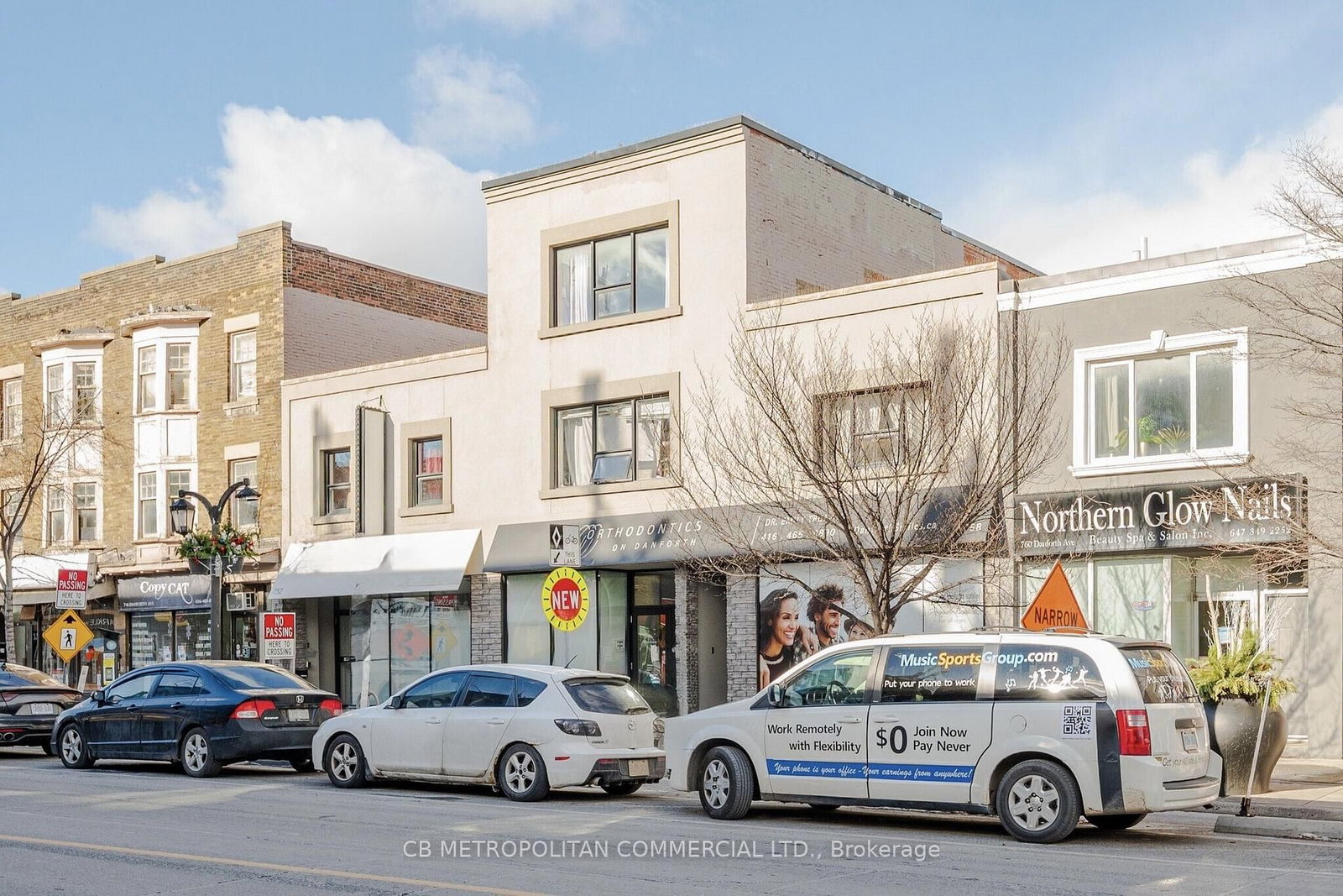 752 Danforth Avenue - Photo 3