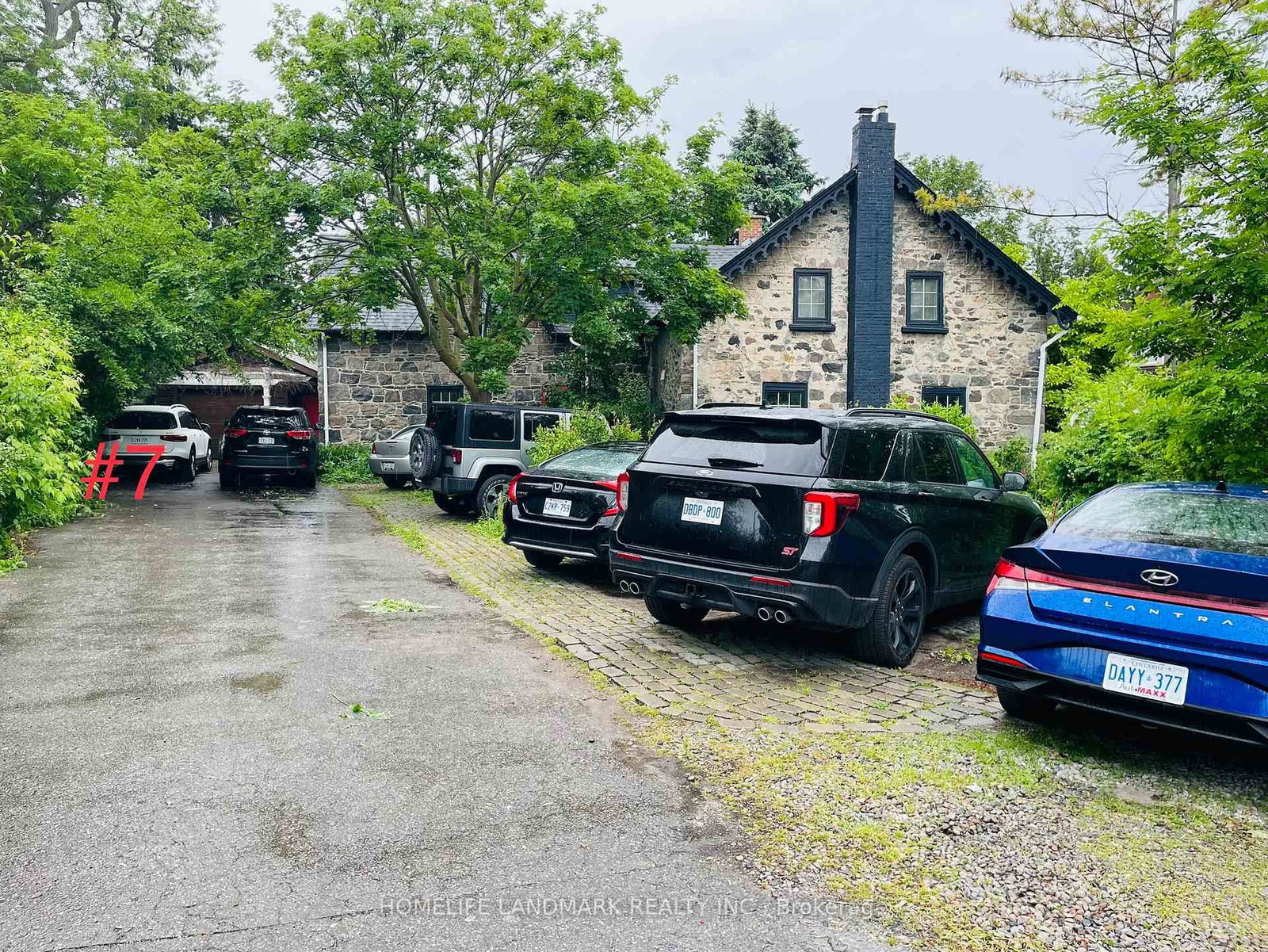 2319 Wildwood Crescent - Photo 49