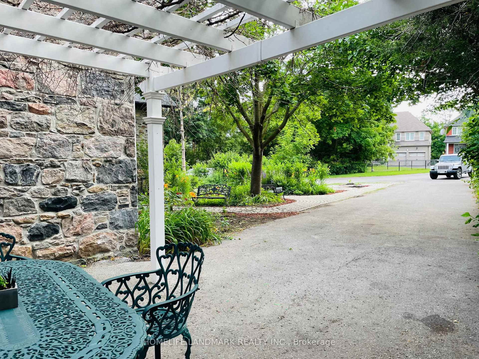 2319 Wildwood Crescent - Photo 50