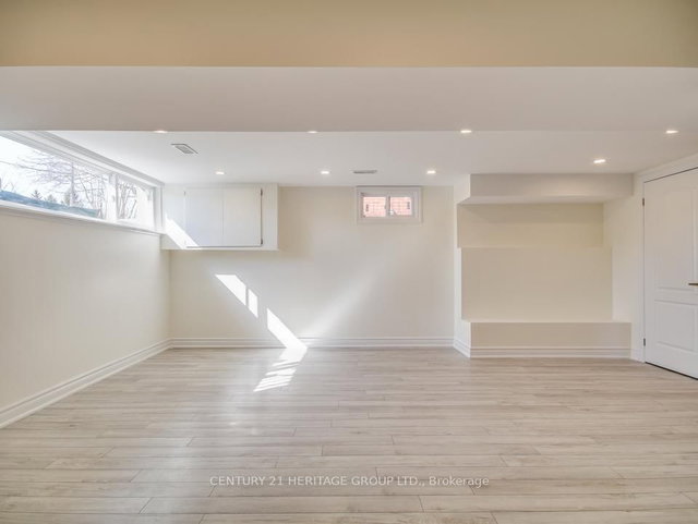 B - 293 Labrador Drive