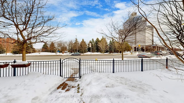 907 - 29 Rosebank Drive