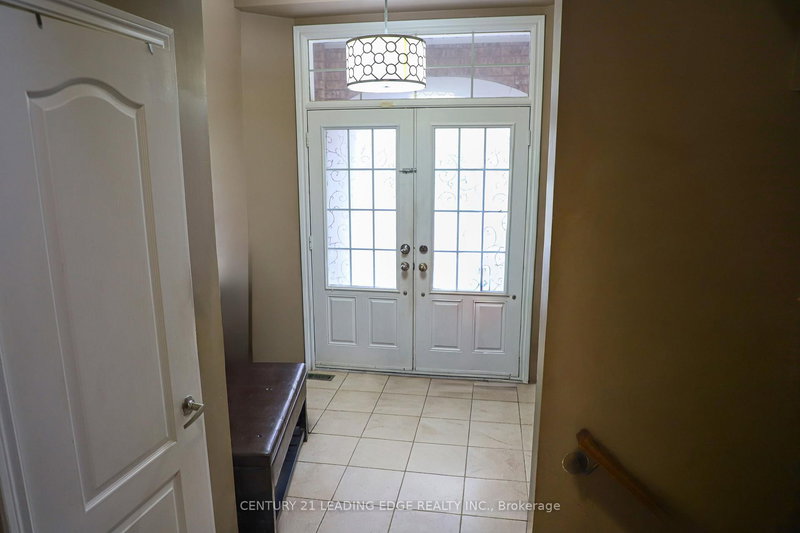 6 Gamble Dr, Ajax, L1Z 0H2 | Image 3