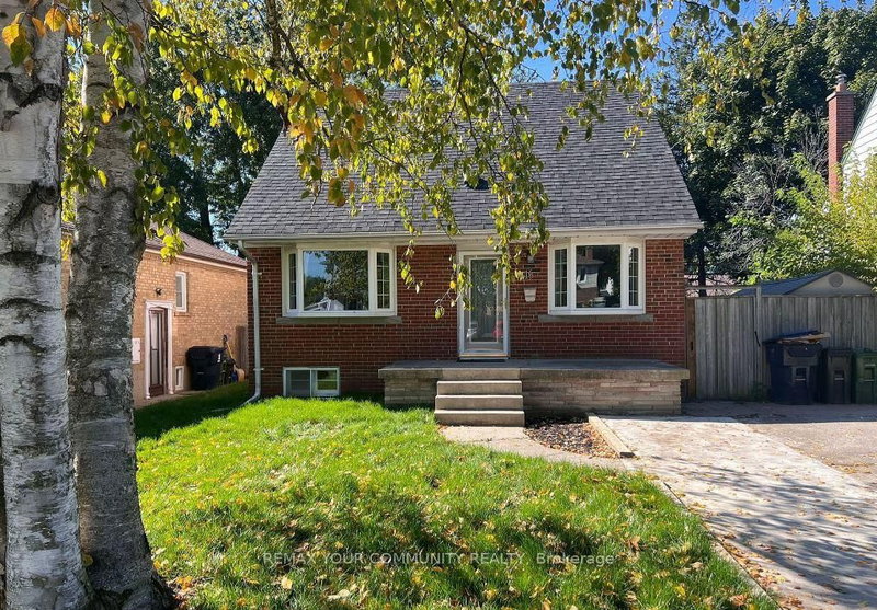 16 Robertsfield Cres, Toronto, M1R 2X2 | Image 2