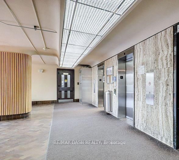 Condo for lease at 2218-1 Massey Square, Toronto, Ontario, M4C 5L4 - Crescent Town - MLS: E12824774