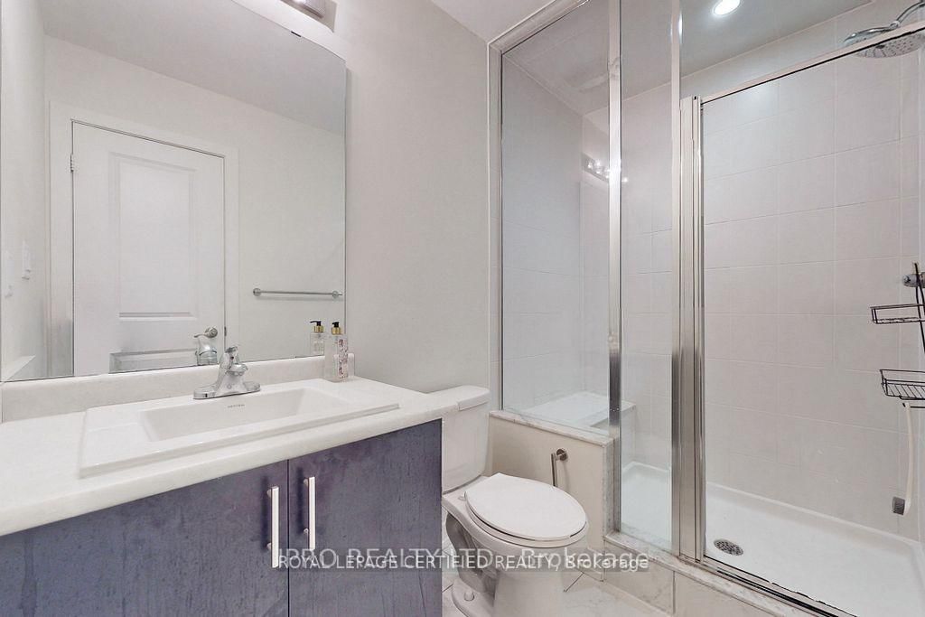 Townhouse for sale at 2614 Castlegate Crossing, Pickering, Ontario, L1X 0H9 - Duffin Heights - MLS: E12825262