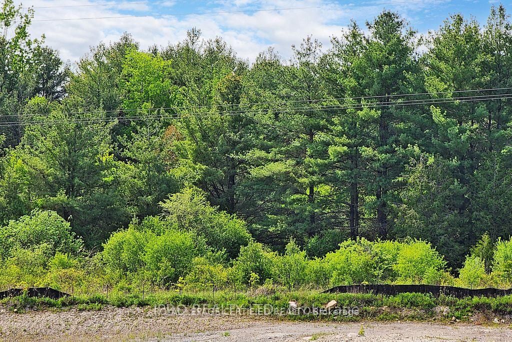 Townhouse for sale at 2614 Castlegate Crossing, Pickering, Ontario, L1X 0H9 - Duffin Heights - MLS: E12825262