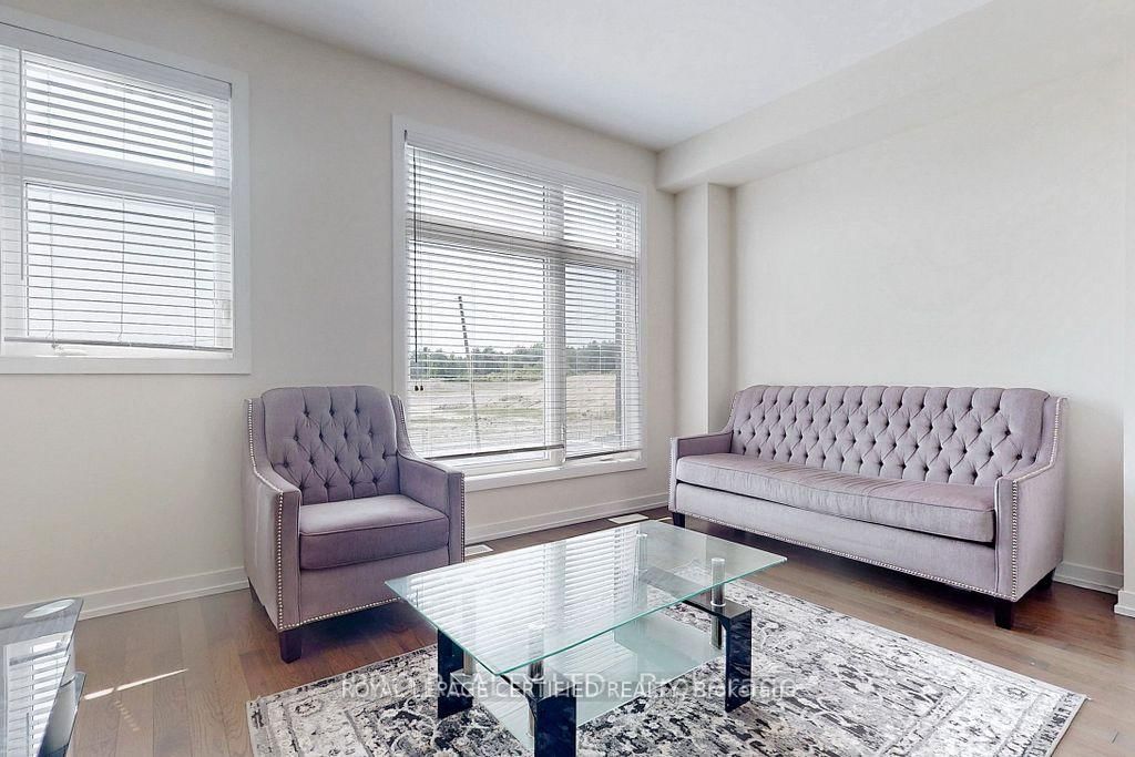 Townhouse for sale at 2614 Castlegate Crossing, Pickering, Ontario, L1X 0H9 - Duffin Heights - MLS: E12825262