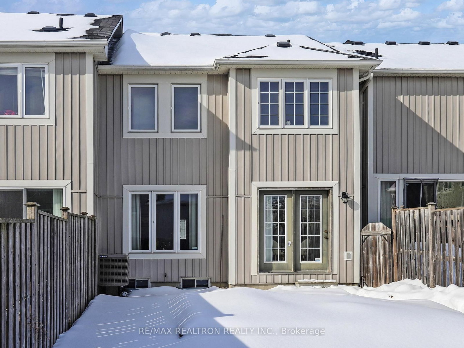 90 Shrewsbury Drive - Photo 45