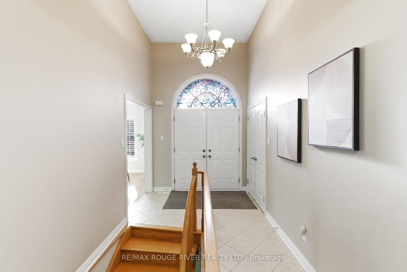 106 Tormina Blvd, Whitby, L1R 3B5 | Image 2