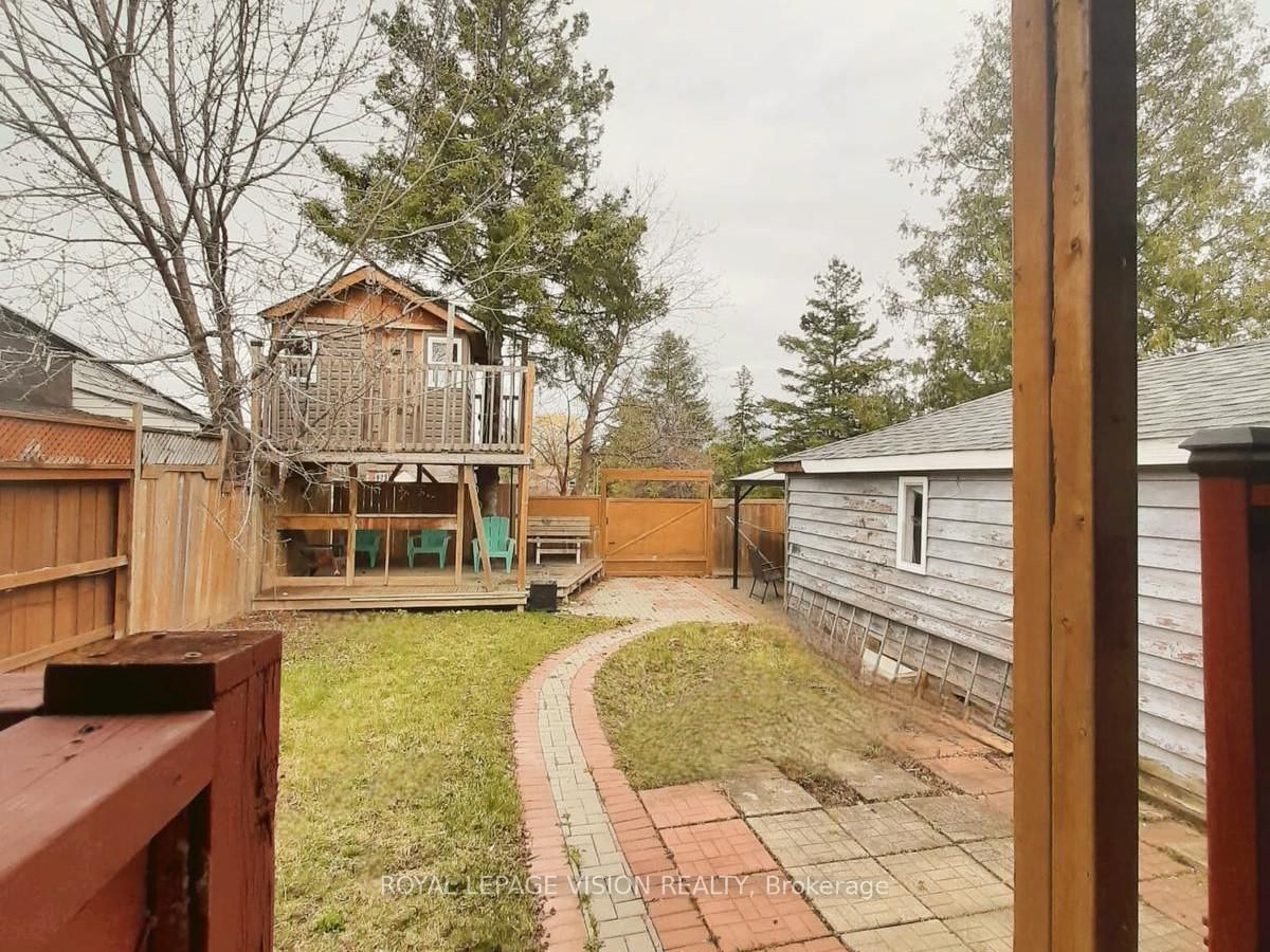 Detached House for sale at 52 Ellendale Drive, Toronto, Ontario, M1P 1N5 - Dorset Park - MLS: E12828738