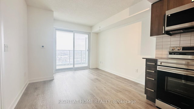 1412 - 1010 Sandy Beach Road