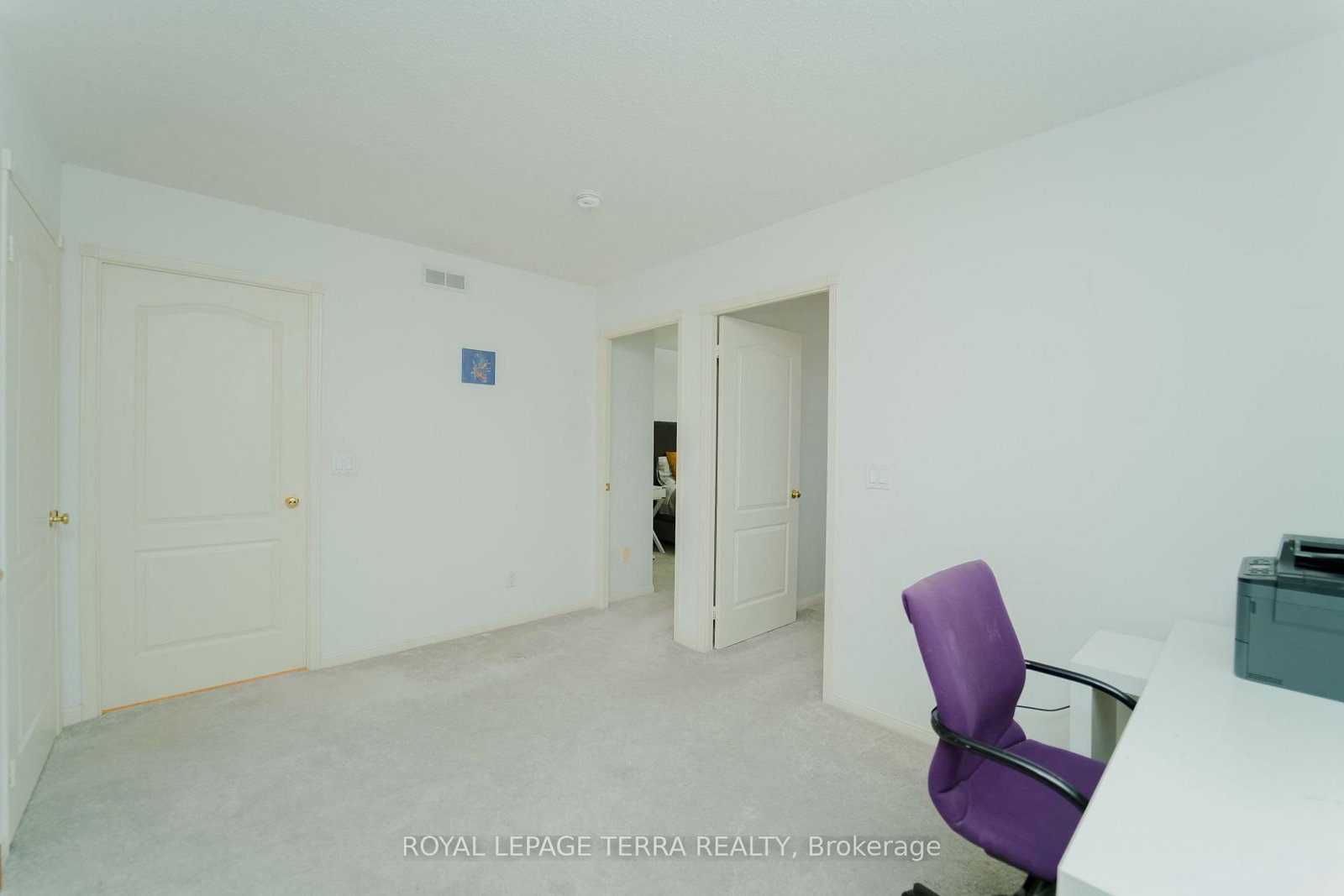 Townhouse for sale at 702-1400 The Esplanade, Pickering, Ontario, L1V 6V2 - Town Centre - MLS: E12829490