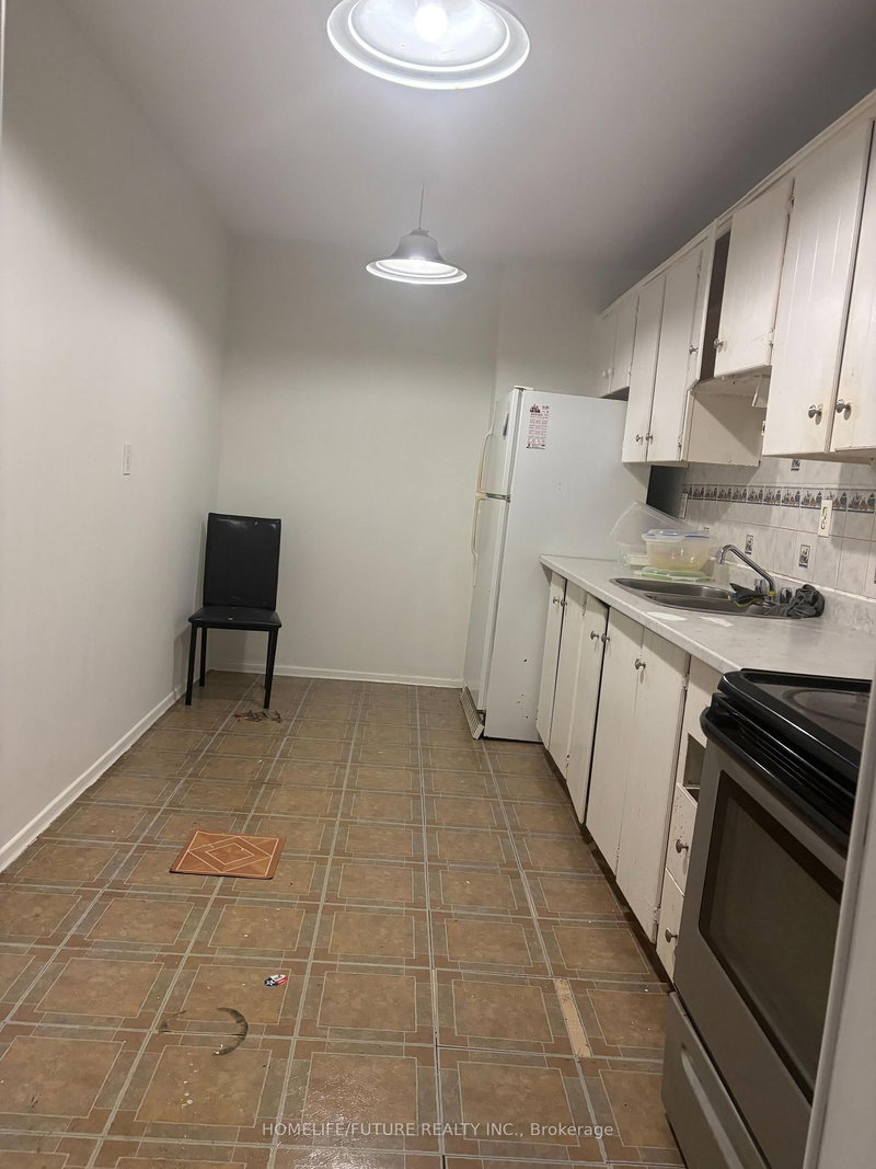 210 - 4064 Lawrence Ave E, Toronto, M1E 4V6 | Image 3