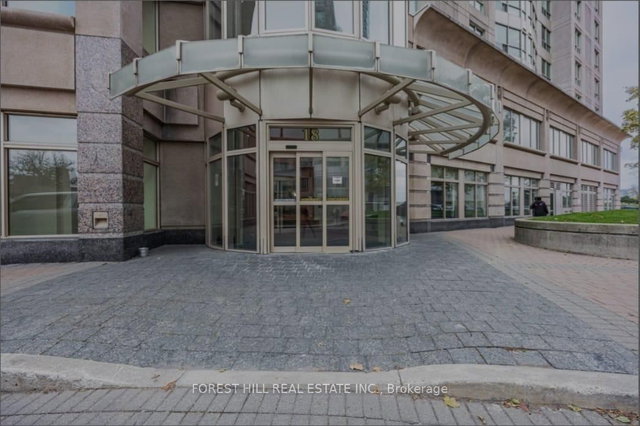 1810 - 18 Lee Centre Drive