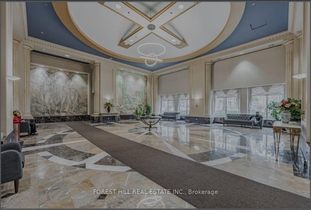 1810 - 18 Lee Centre Drive