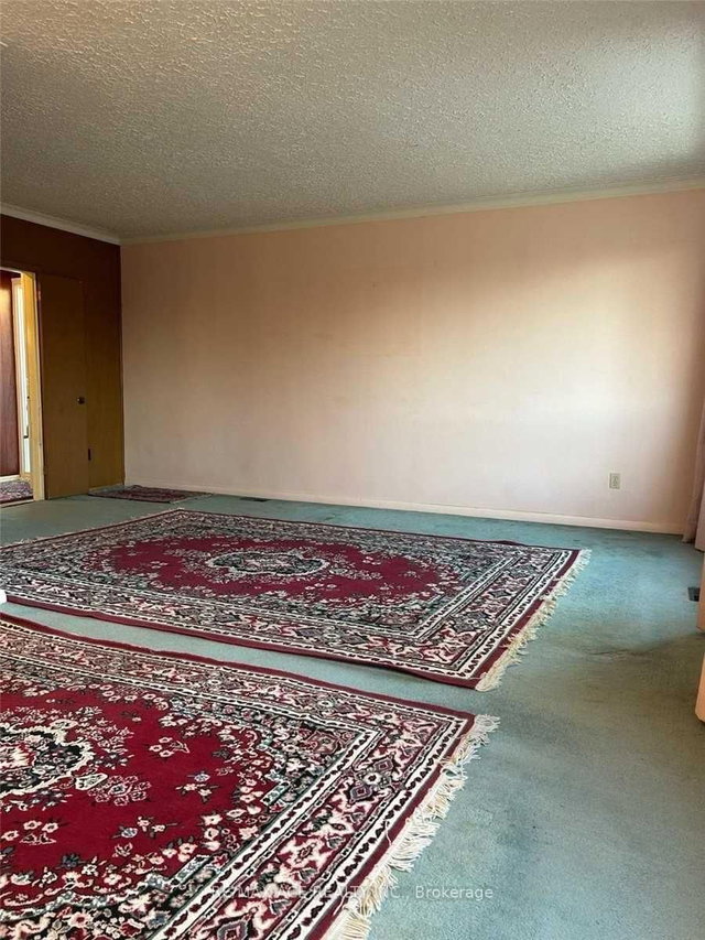 Main - 129 Confederation Drive