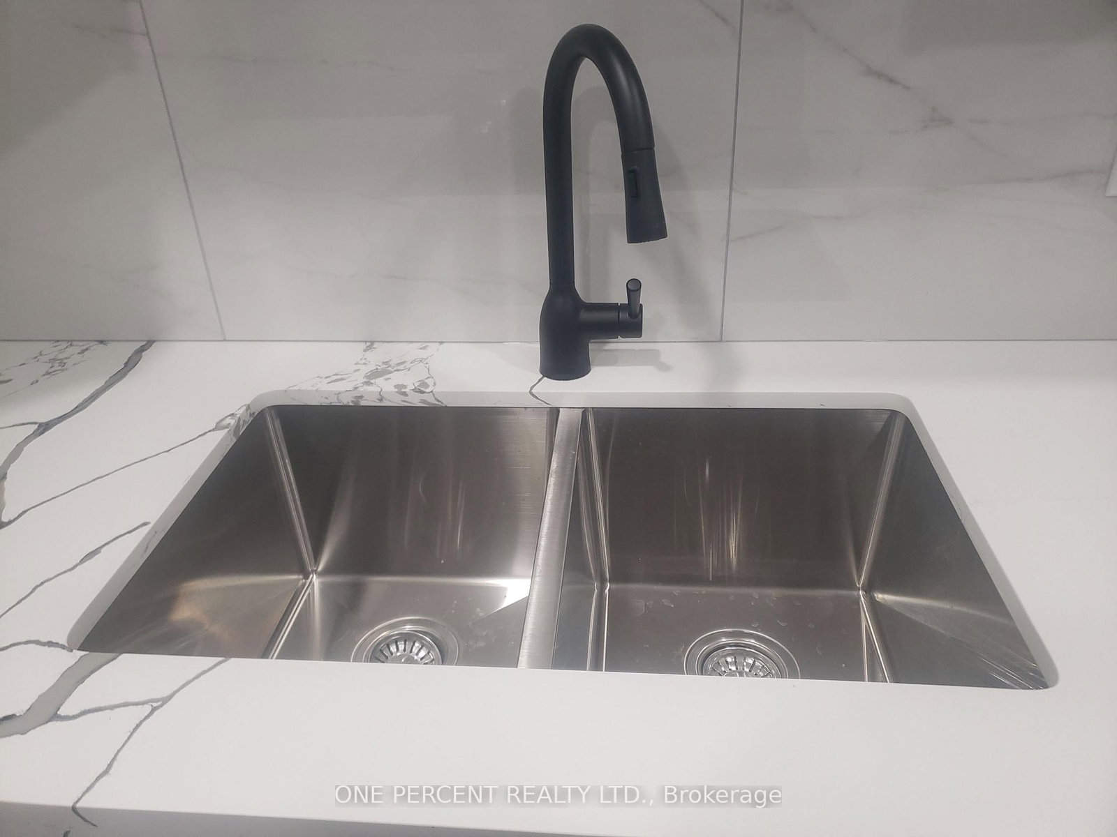 1445 Cordick Street - Photo 10