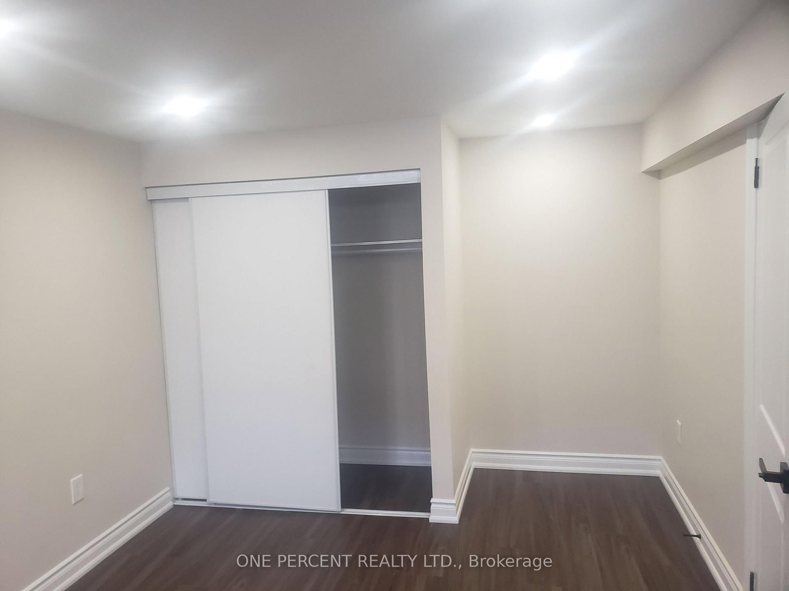 1445 Cordick Street - Photo 14