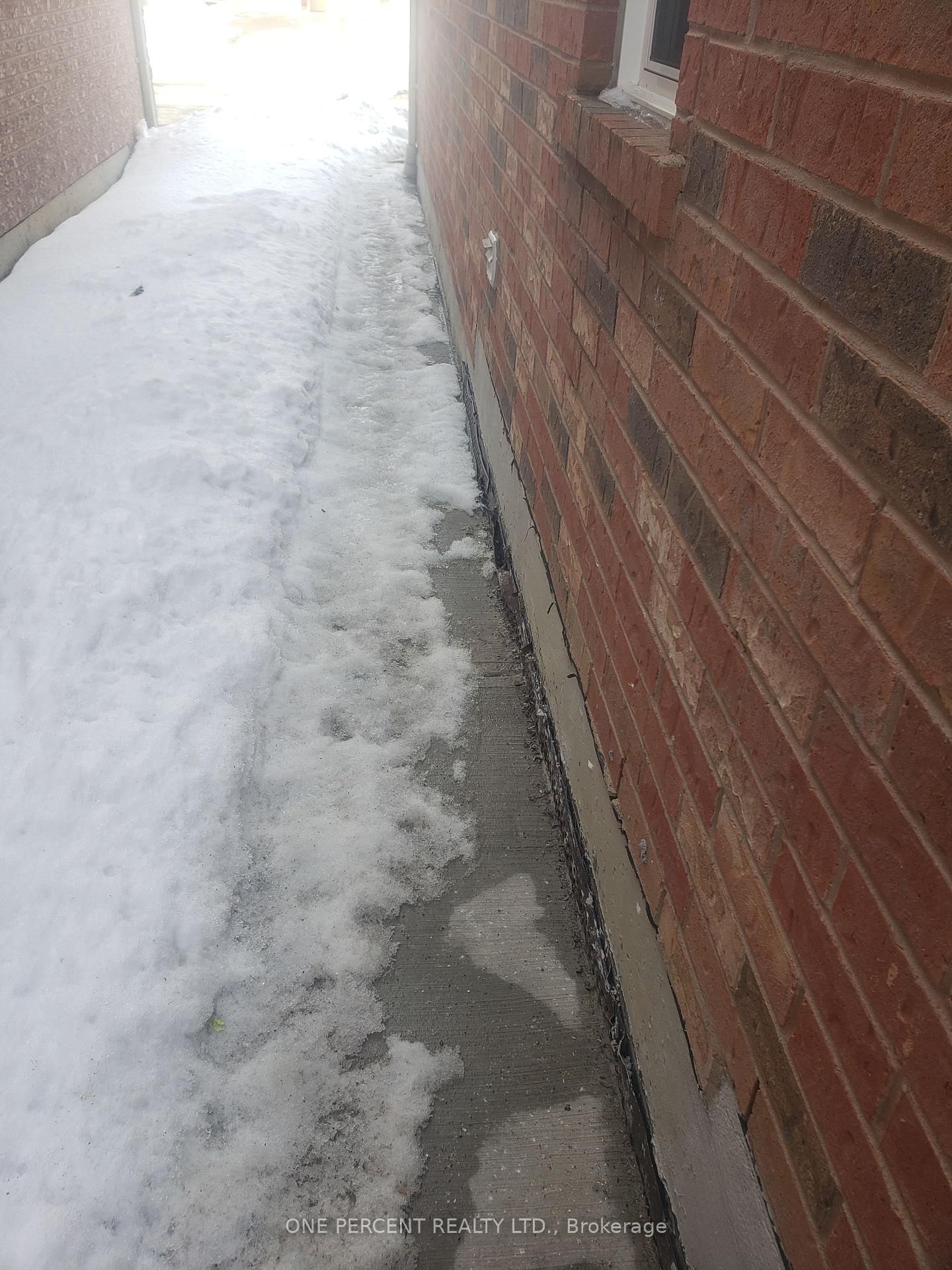 1445 Cordick Street - Photo 4