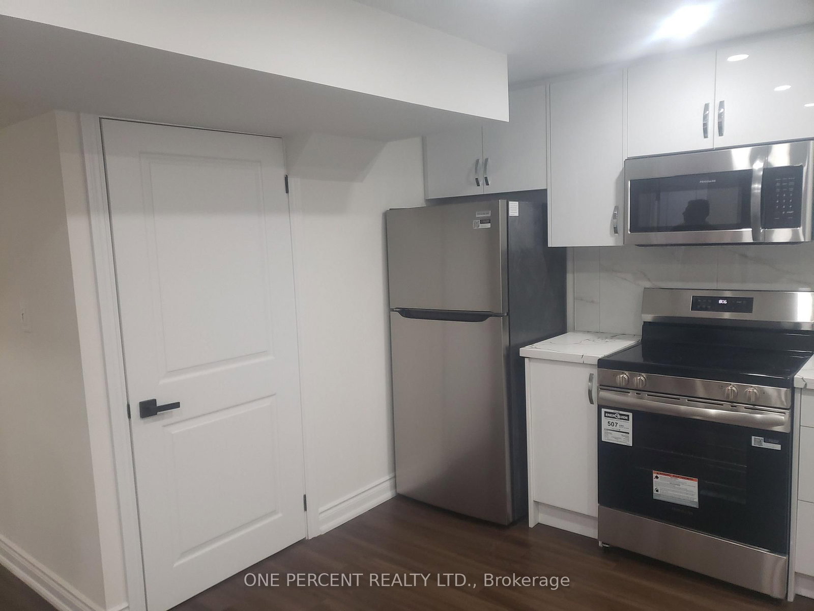 1445 Cordick Street - Photo 9