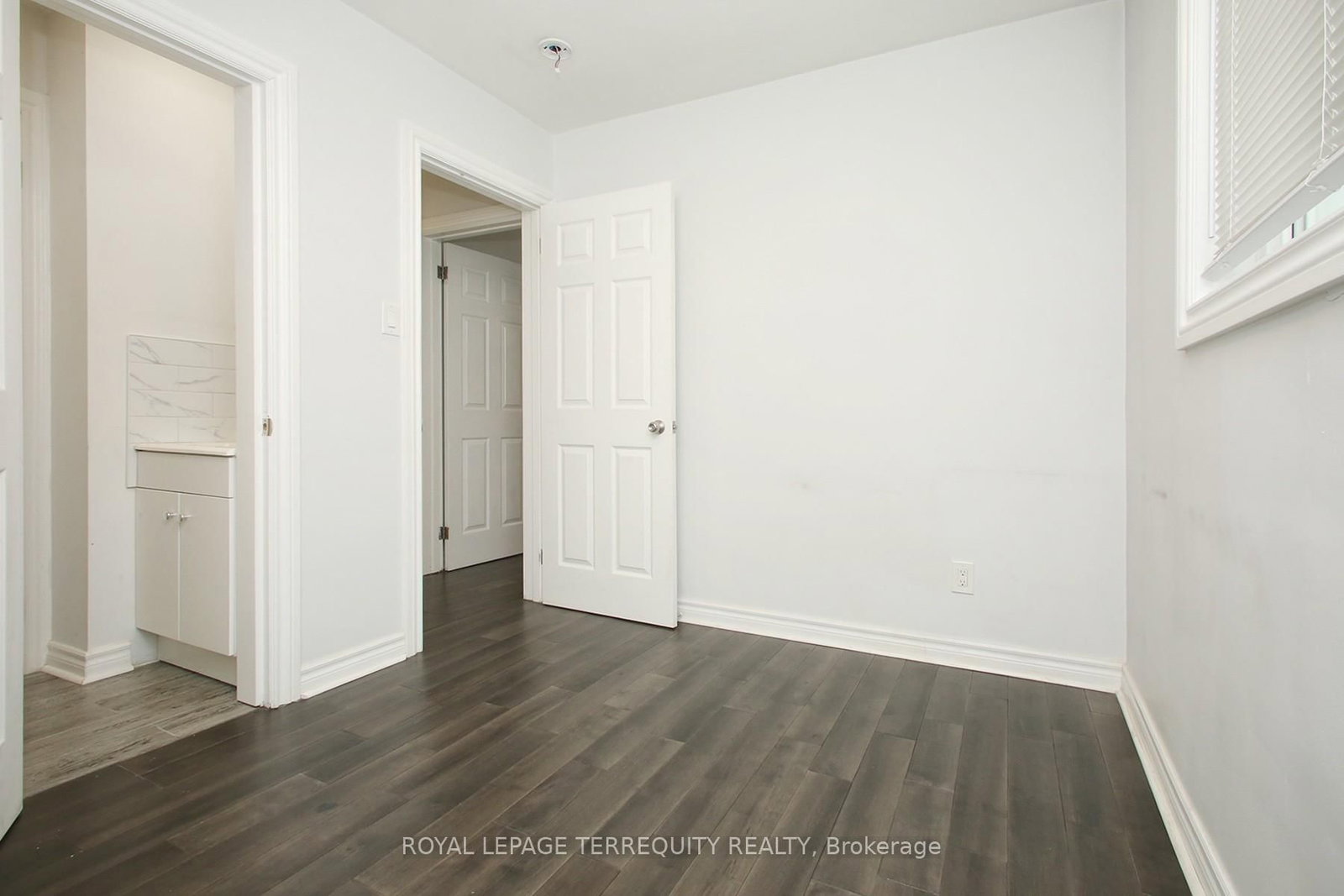 Detached House for lease at 1 Barnes Crescent, Toronto, Ontario, M1G 1Z8 - Woburn - MLS: E12830924