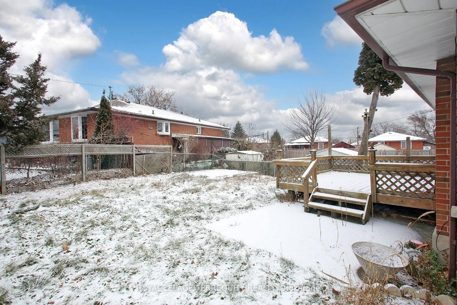 Detached House for lease at 1 Barnes Crescent, Toronto, Ontario, M1G 1Z8 - Woburn - MLS: E12830924