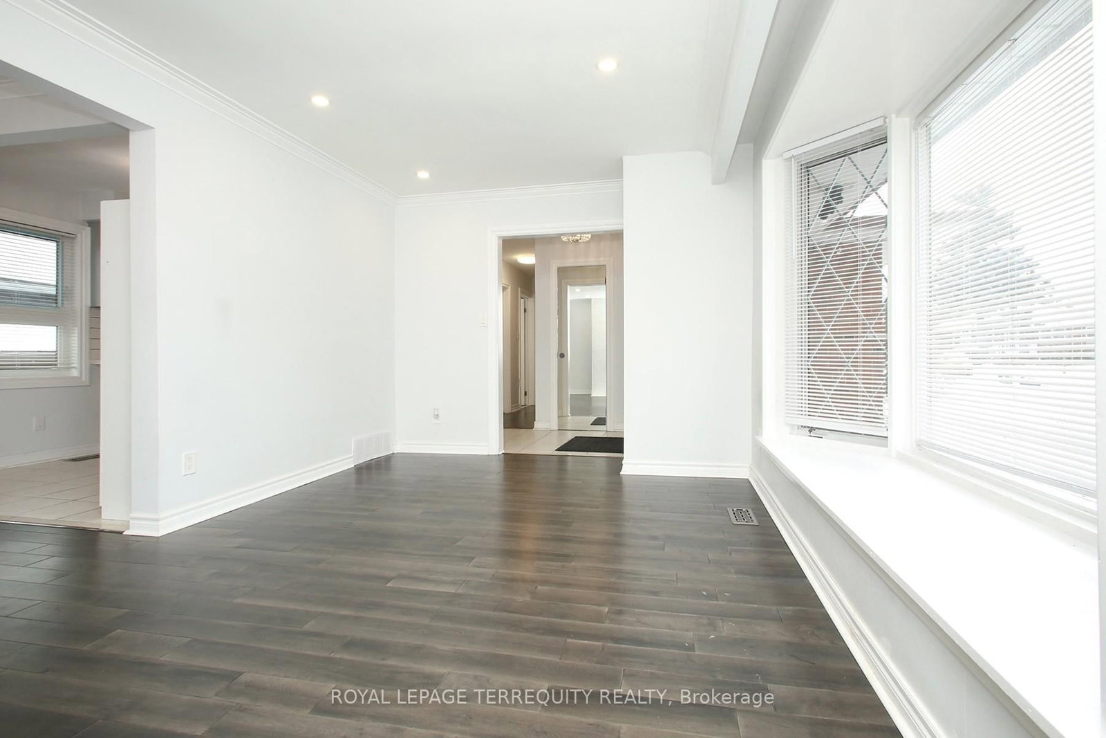 Detached House for lease at 1 Barnes Crescent, Toronto, Ontario, M1G 1Z8 - Woburn - MLS: E12830924