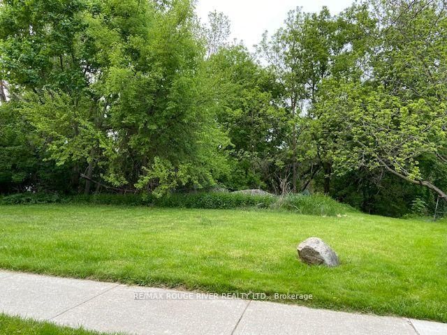 72 Meadowvale Road • Toronto, ON photo 9