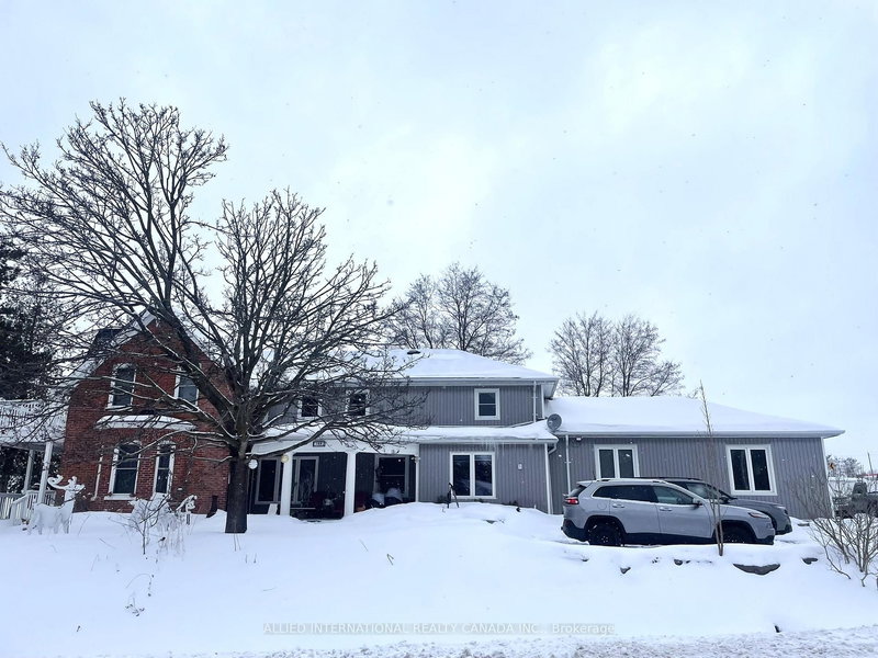 home for lease on 150 Tamblyn Road