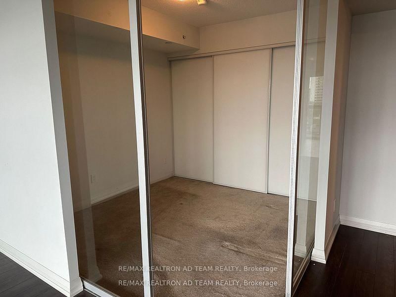 Condo for lease at 516-30 Meadowglen Place, Toronto, Ontario, M1H 3G3 - Woburn - MLS: E12833094