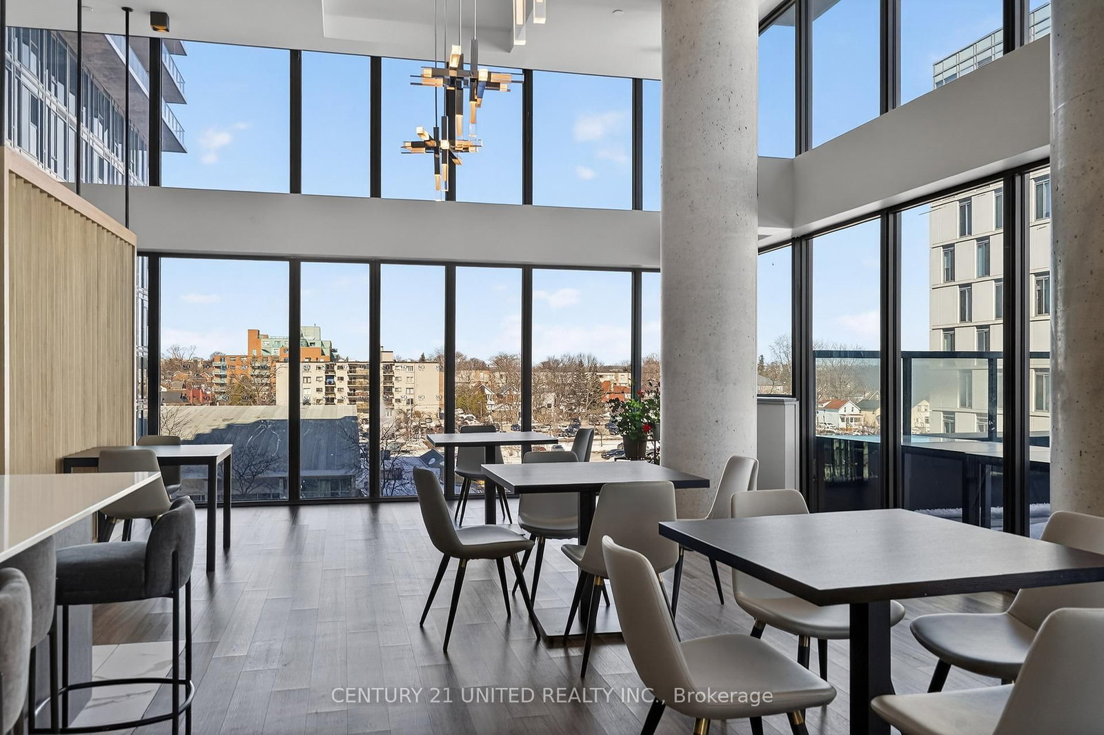 80 Bond Street E, Unit 1807 - Photo 15