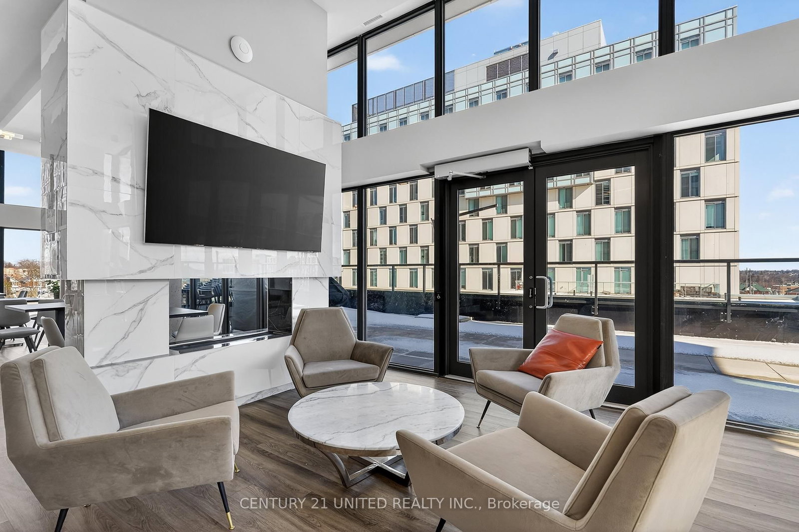 80 Bond Street E, Unit 602 - Photo 10