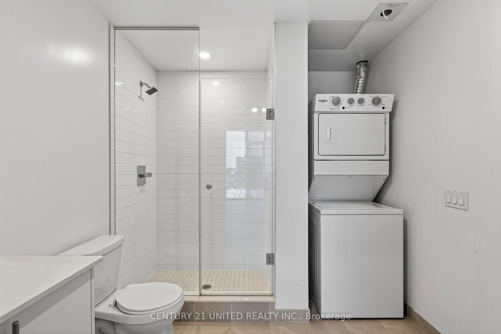 80 Bond Street E, Unit 602 - Photo 6