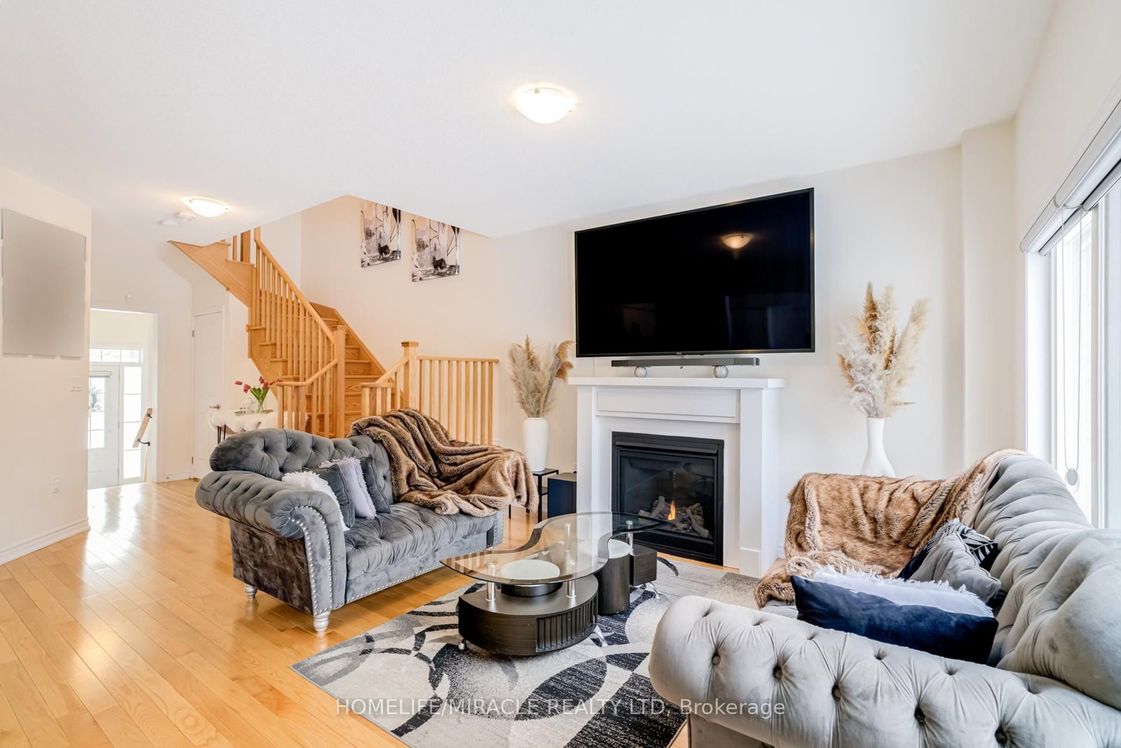 283 Fleetwood Dr, Oshawa, view 11
