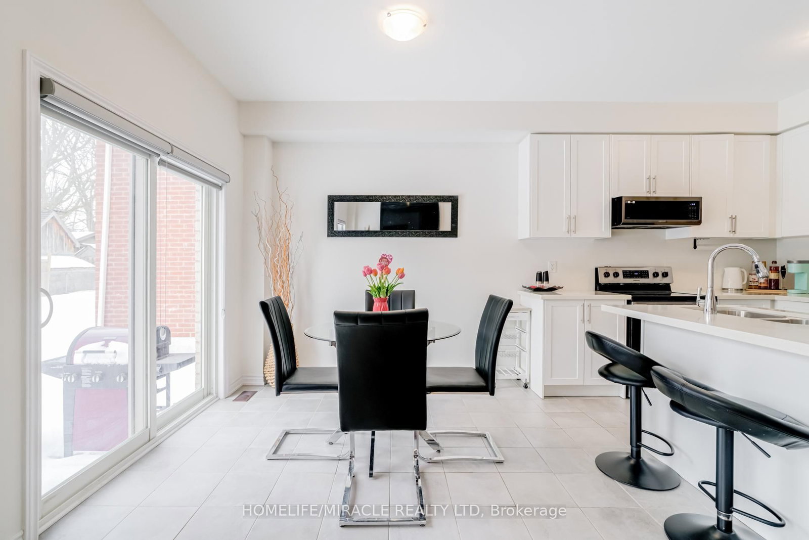 283 Fleetwood Dr, Oshawa, view 18