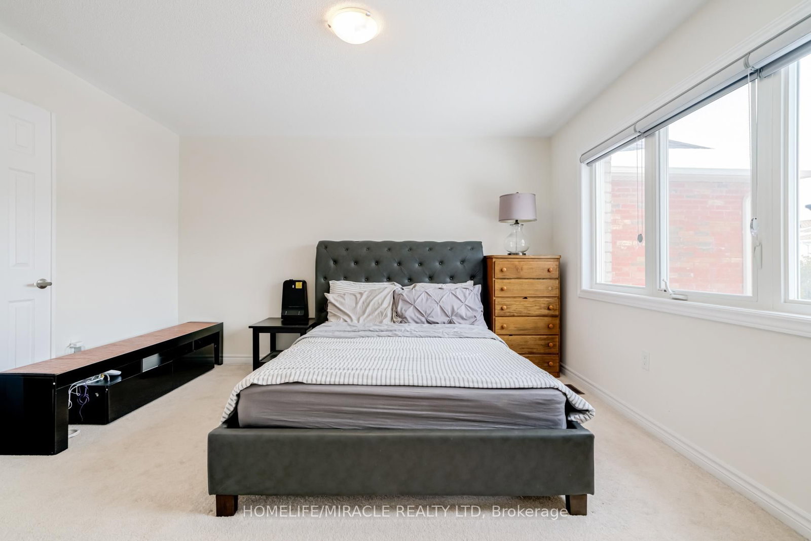 283 Fleetwood Dr, Oshawa, view 24