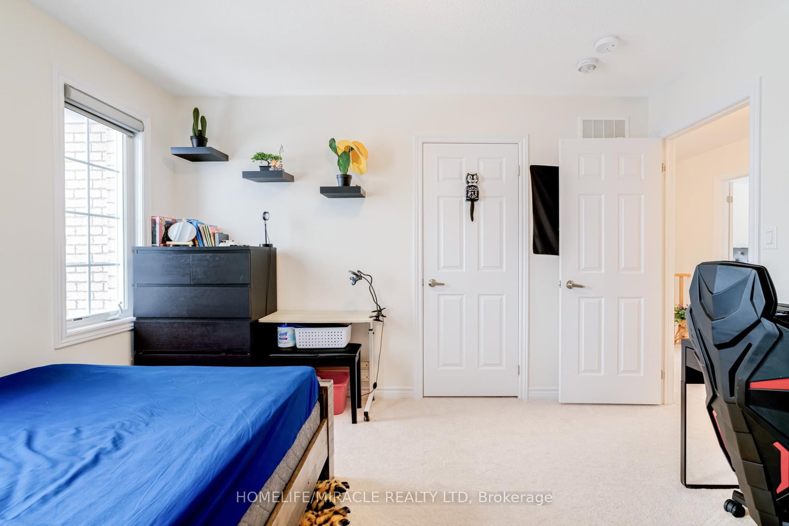 283 Fleetwood Dr, Oshawa, view 31