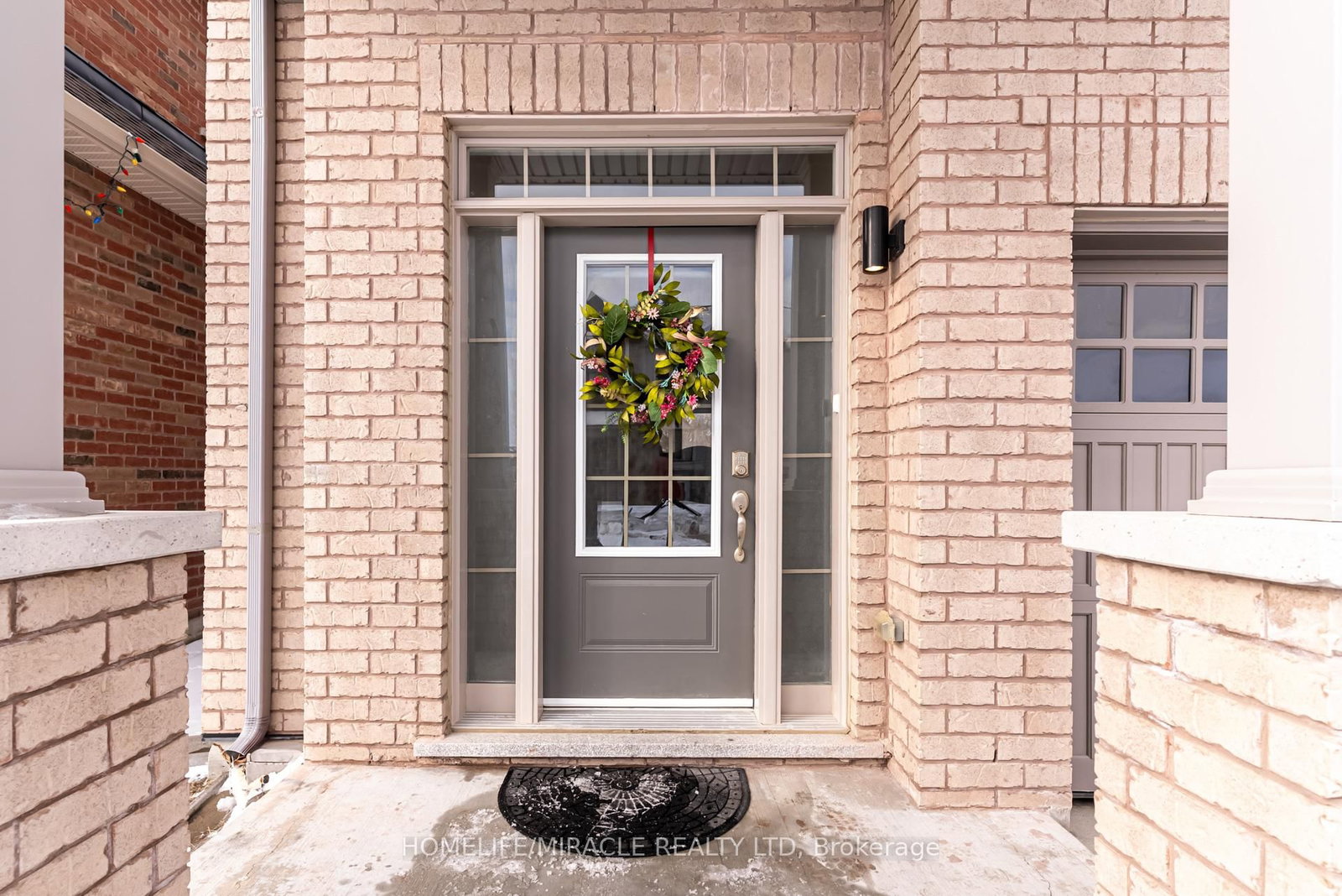 283 Fleetwood Dr, Oshawa, view 5