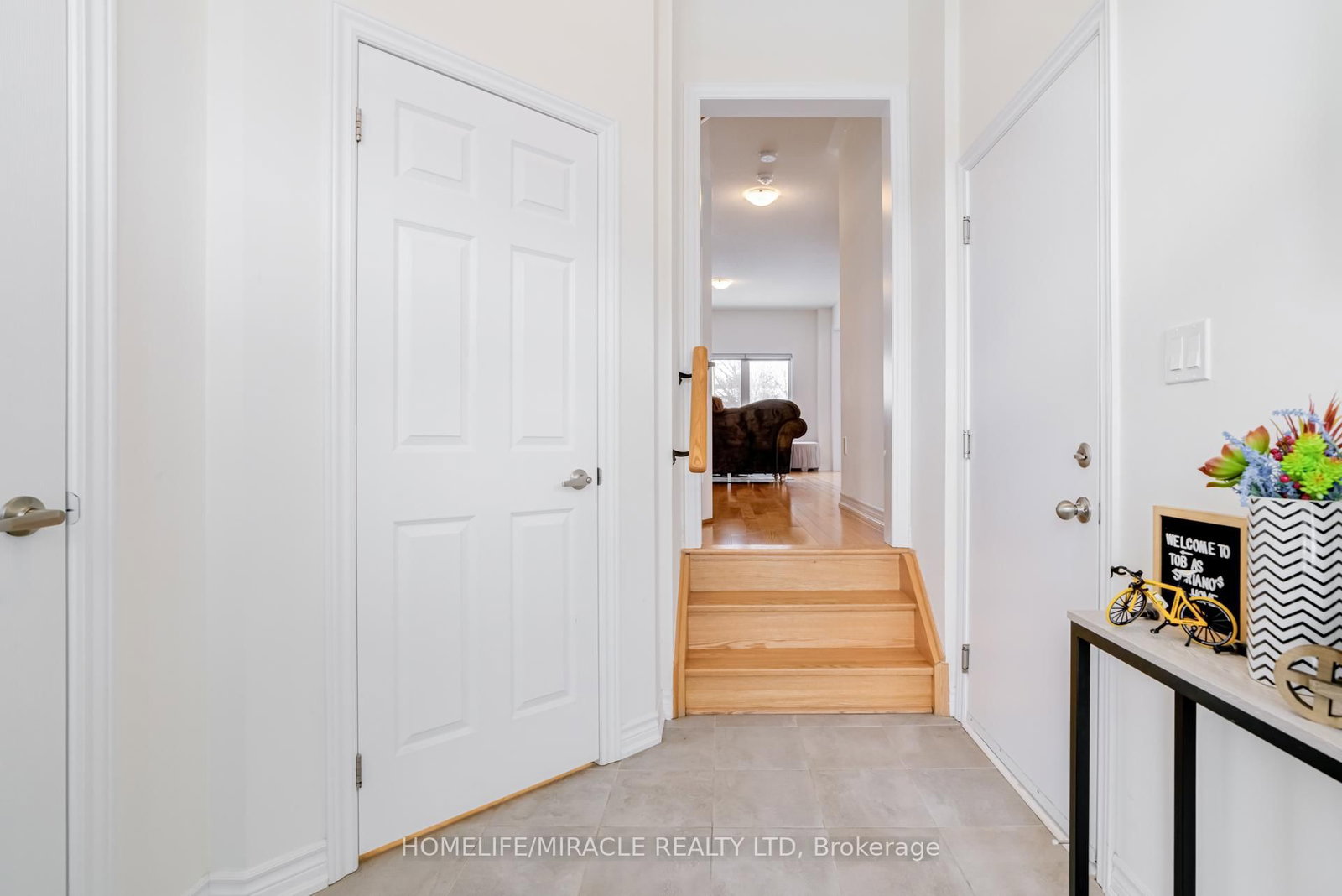 283 Fleetwood Dr, Oshawa, view 7