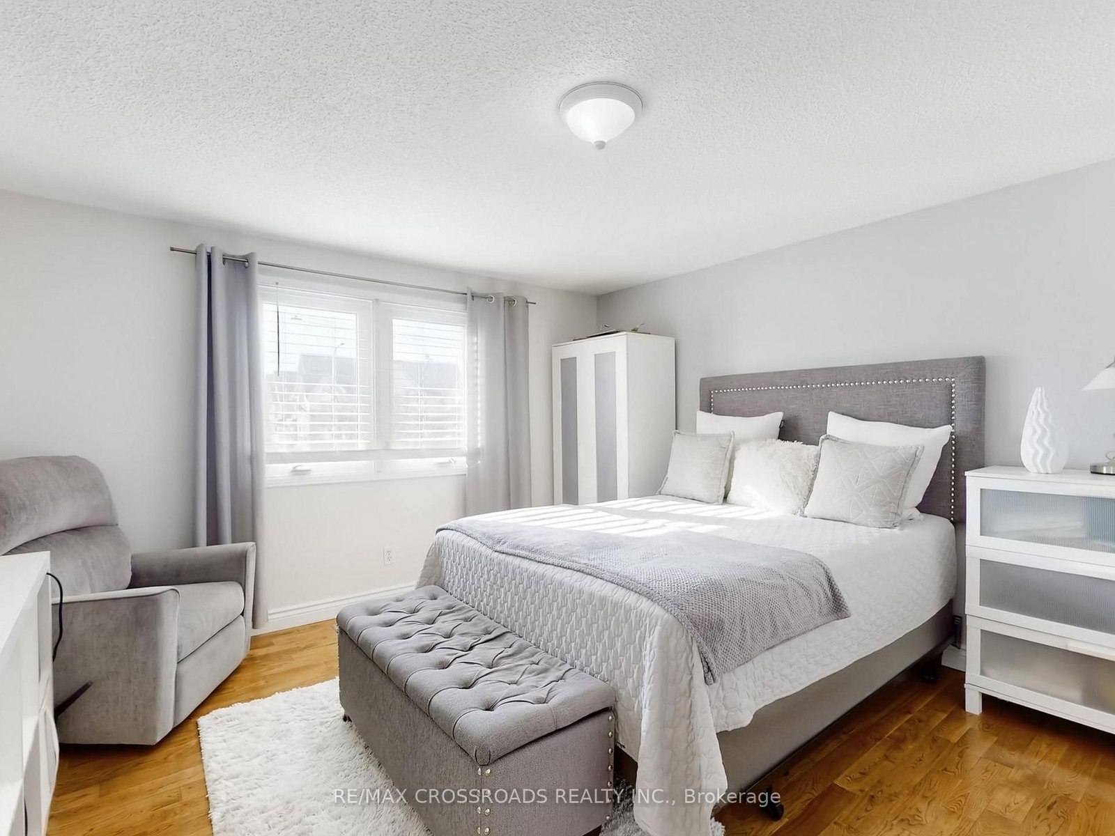 Detached House for sale at 64 Sable Crescent, Whitby, Ontario, L1R 1Y6 - Rolling Acres - MLS: E12833942