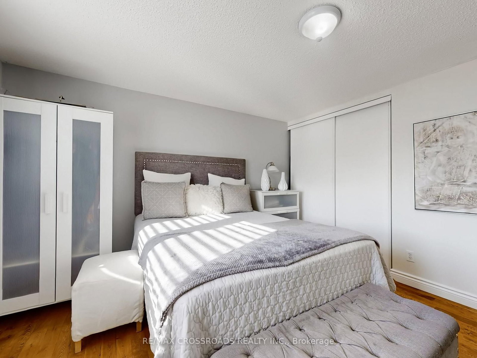 Detached House for sale at 64 Sable Crescent, Whitby, Ontario, L1R 1Y6 - Rolling Acres - MLS: E12833942