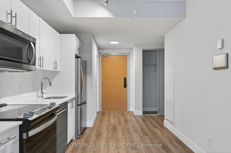 313 - 80 Bond St E, Oshawa, L1G 0E6 | Image 3