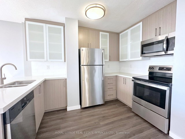 2109 - 2575 Danforth Avenue