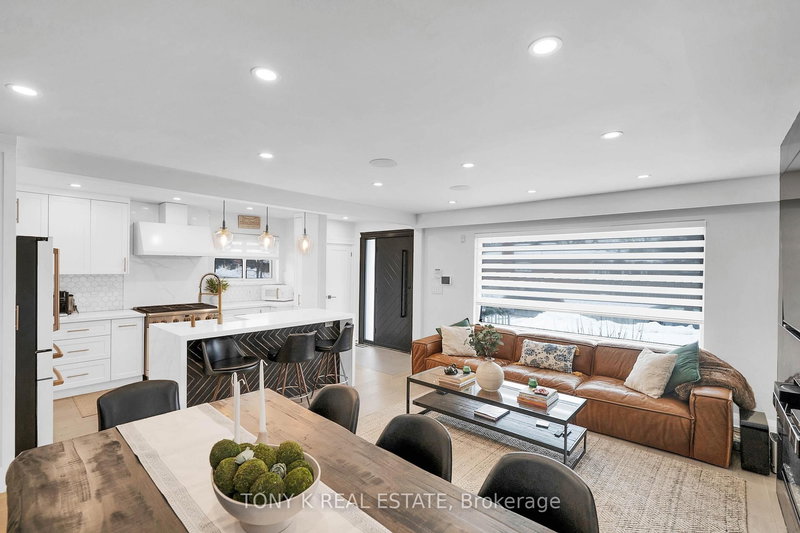 50 Ranstone Gdns, Toronto, M1K 2T4 | Image 3