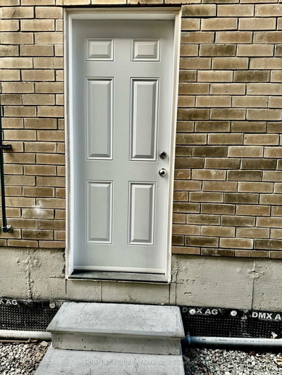 BSMT - 1121 Cameo St | Pickering | Image