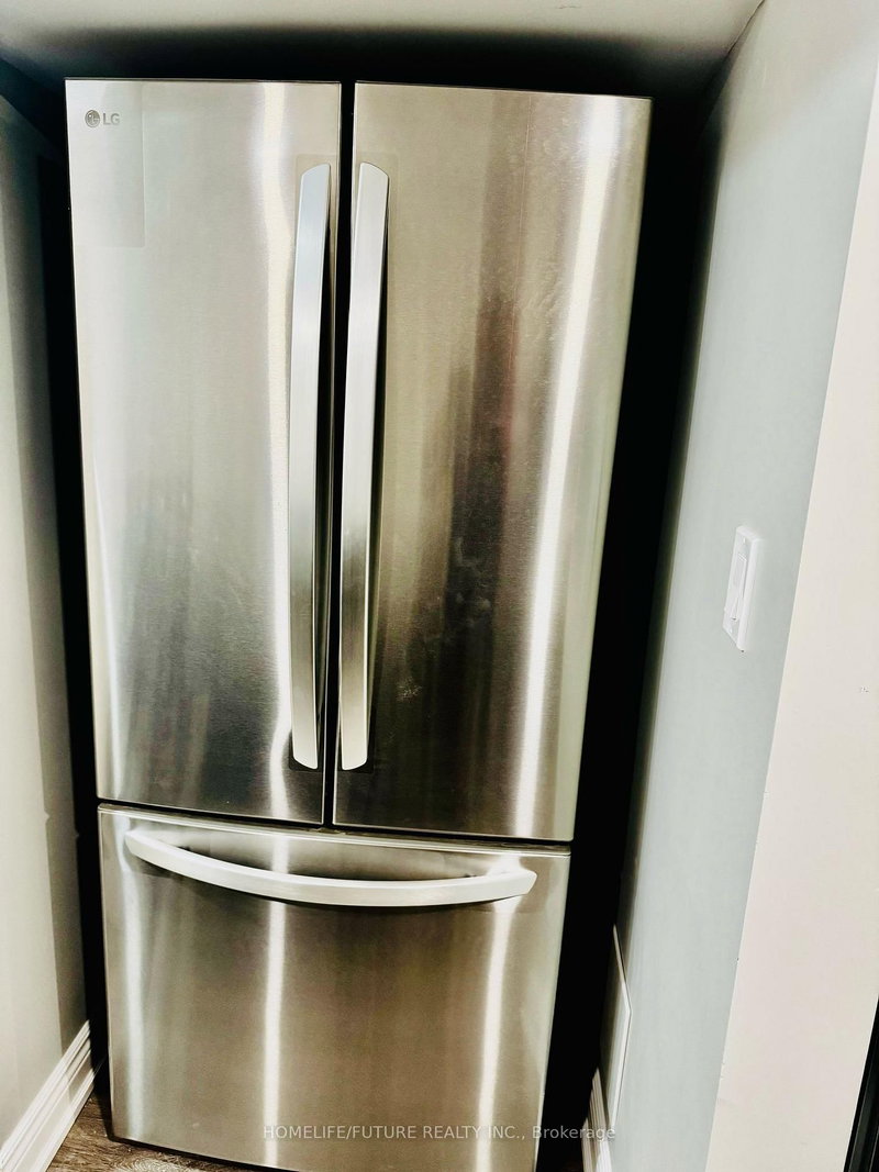 BSMT - 1121 Cameo St, Pickering, L1X 0L7 | Image 2