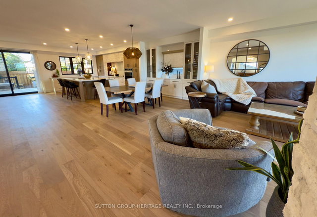 16 Coulcliff Boulevard