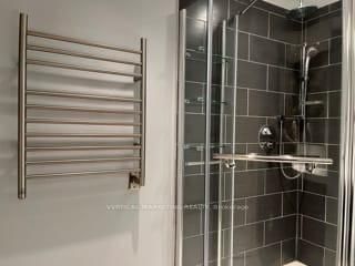 Detached House for lease at 41 Roseglor Crescent, Toronto, Ontario, M1P 3T5 - Bendale - MLS: E12837546